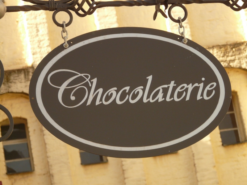 chocolaterie-SEILLONS SOURCE D ARGENS-min_cafe_shield_chocolaterie_samurai_gasthof_eat-1360721